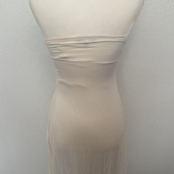 Sky clothing white strapless maxi dress with turquoise stones - Picture 4 of 6